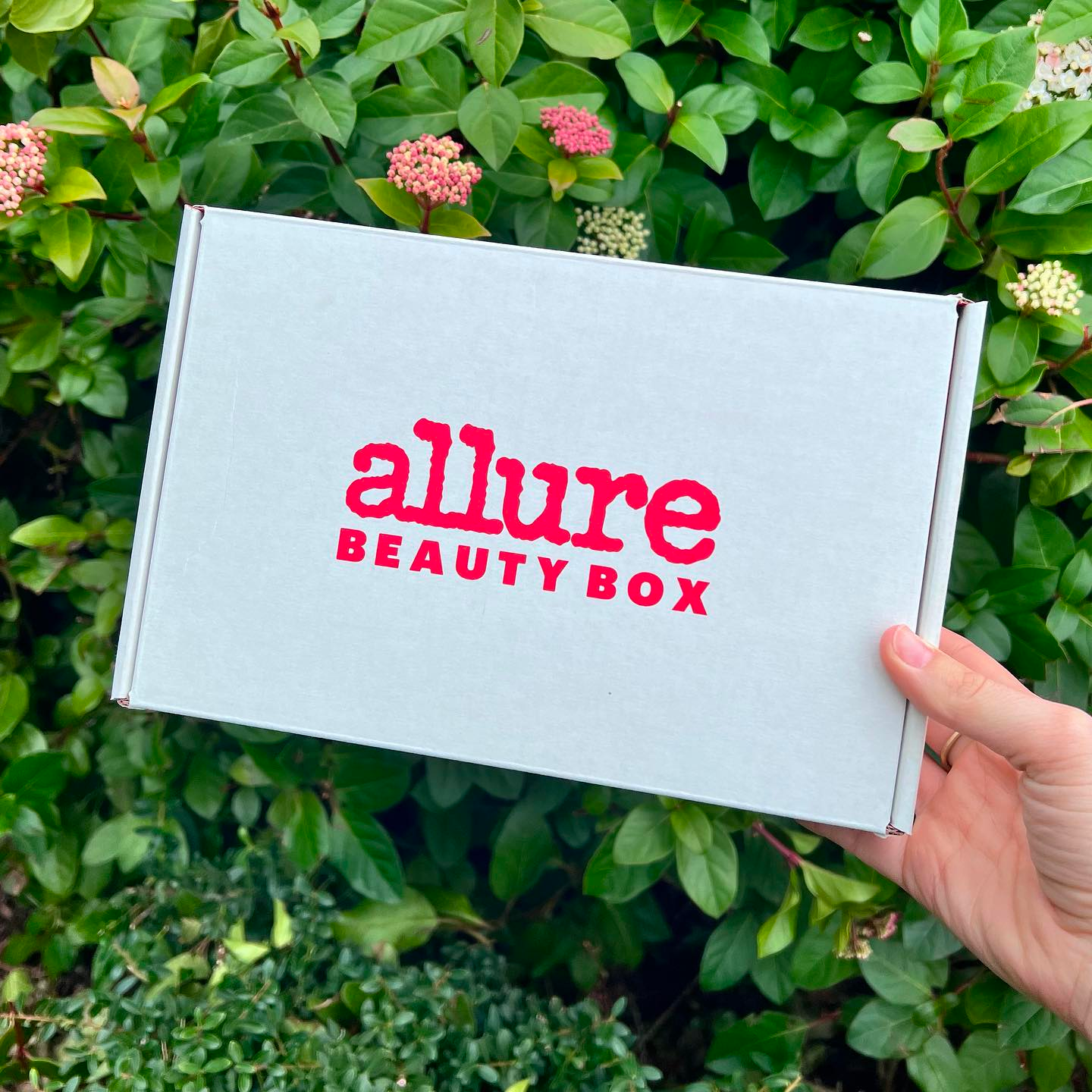 Read more about the article Allure Beauty Box June 2024 Choice Spoiler!